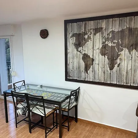 Flat With Birdsongs & Character! Apartment Calella